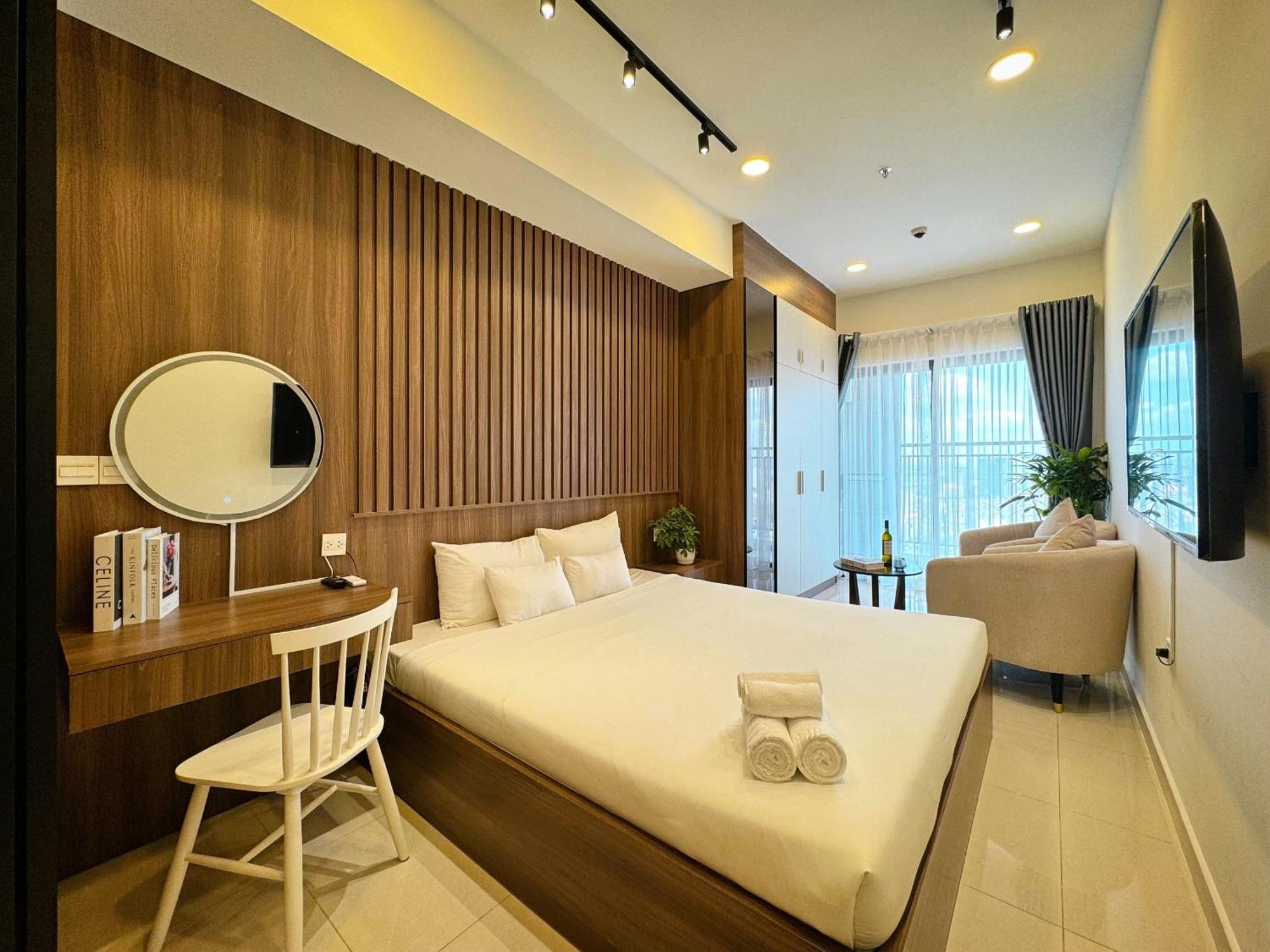 Căn hộ Yu Lux And Cozy 2bedrs In Soho Near Bui Vien Walking Street TP. Hồ Chí Minh