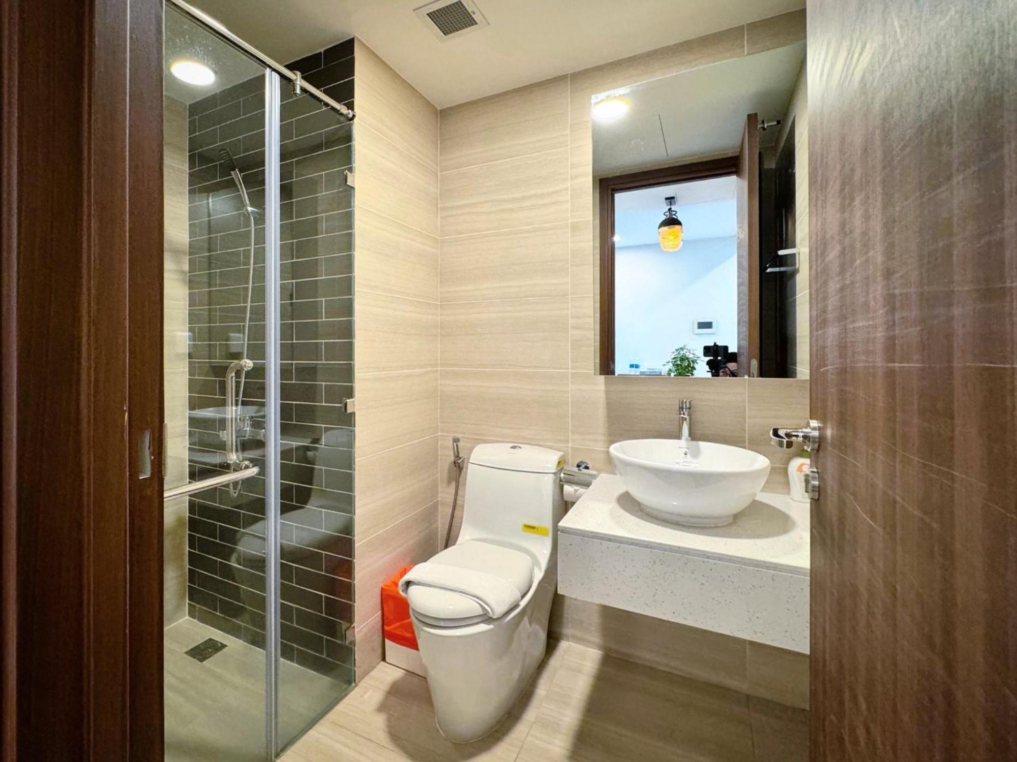 Căn hộ Yu Lux And Cozy 2bedrs In Soho Near Bui Vien Walking Street *