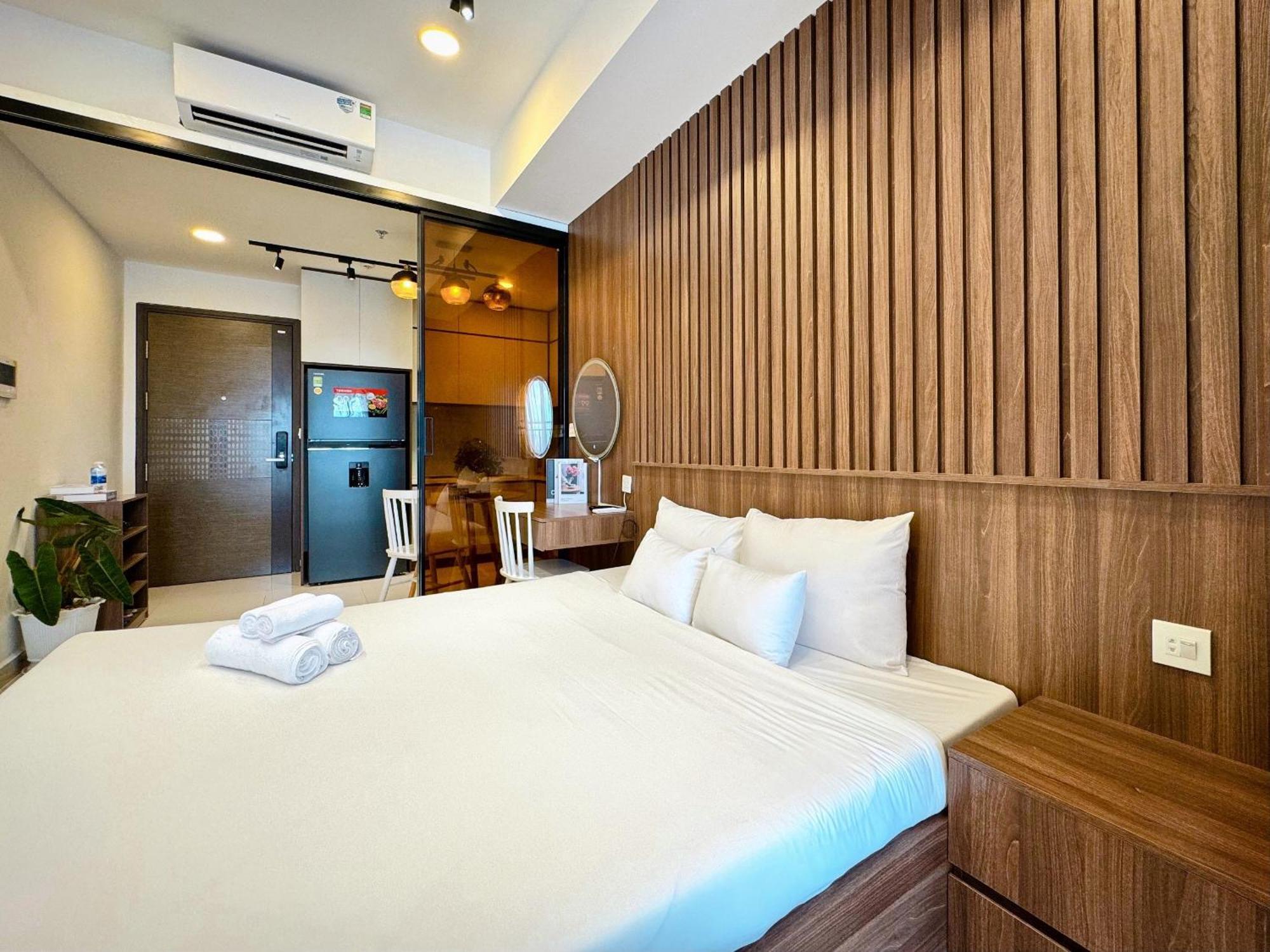 Apartment Yu Lux And Cozy 2bedrs In Soho Near Bui Vien Walking Street Ho Chi Minh City